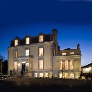 award-winning-2-bedroom-apartment-10mins-to-city.dublin-hotelsweb.com/